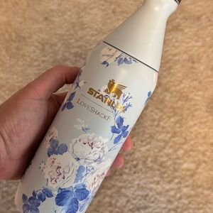 Stanley x LoveShackFancy Floral White & Blue 20 oz Insulated Water Bottle